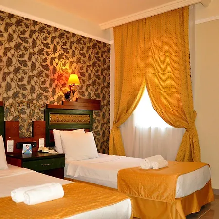 Курортный комплекс Club Alpina 4*