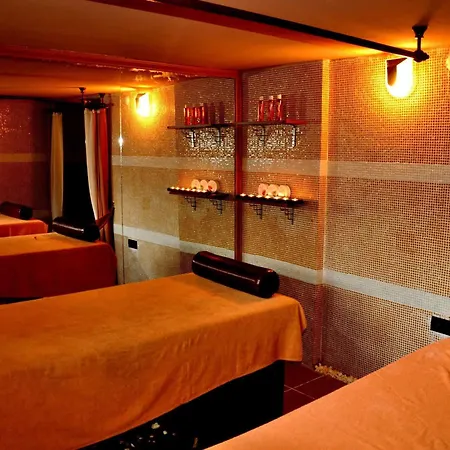Курортный комплекс Club Alpina 4*