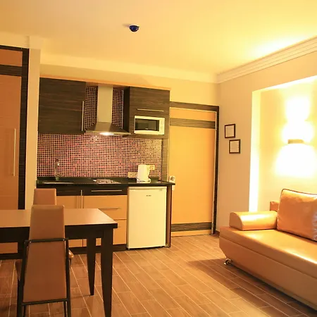 Курортный комплекс Club Alpina 4*