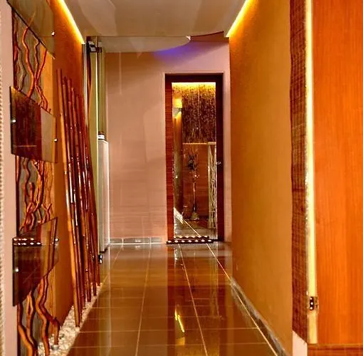 Club Alpina Θέρετρο 4*