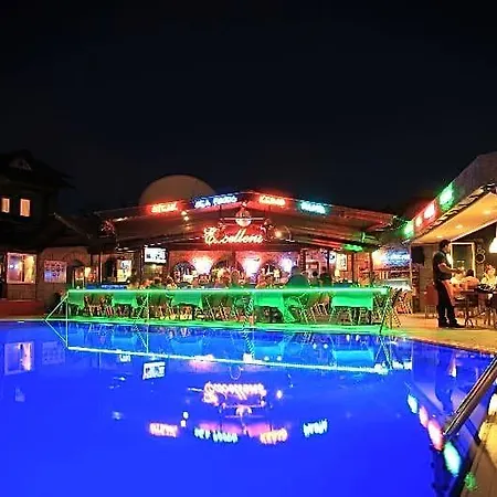 Complex Club Alpina 4*