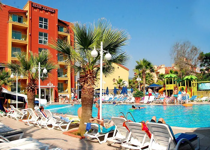 Resort Club Alpina 4*